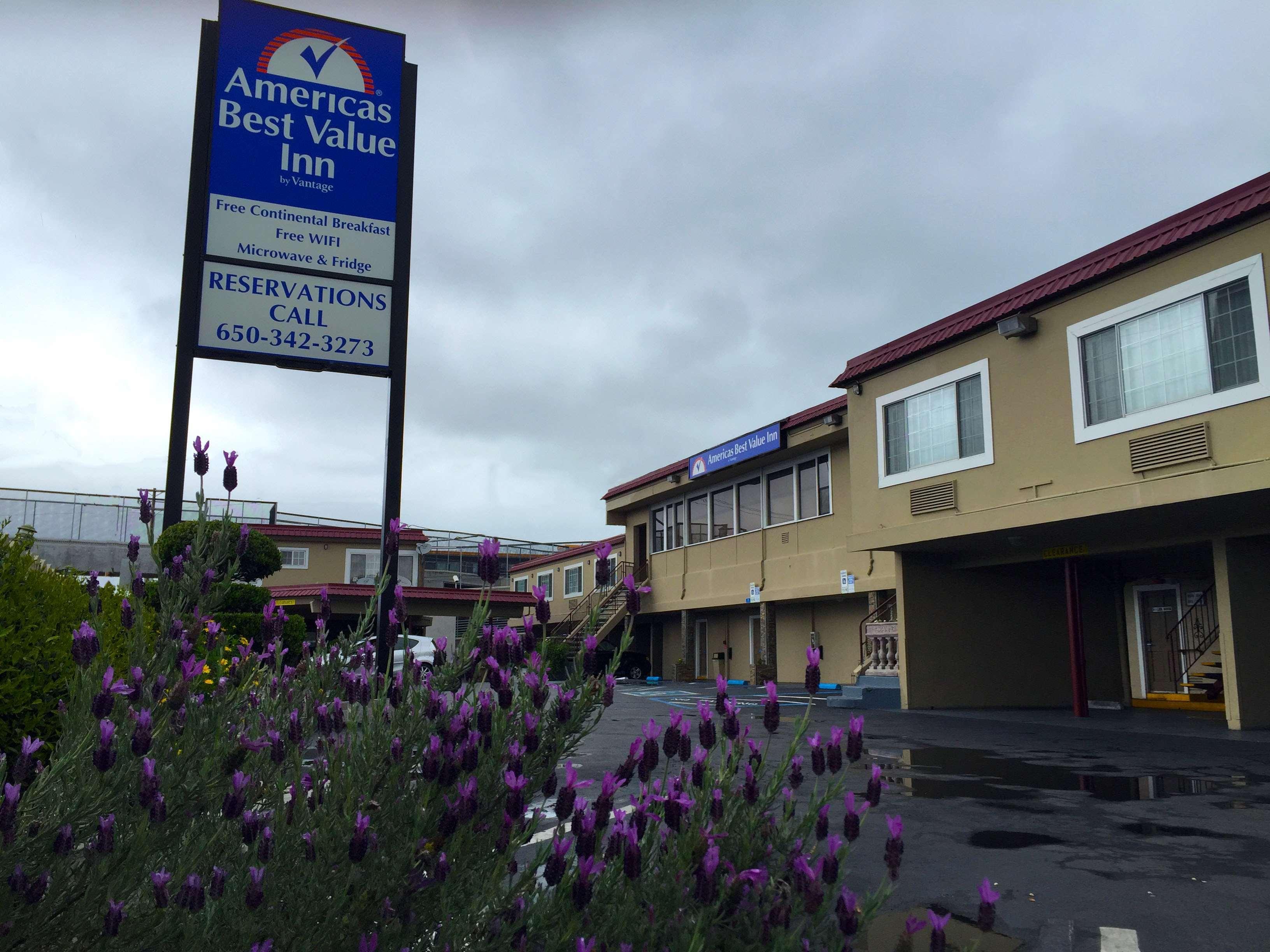 Inn At Bayshore San Mateo Exterior foto